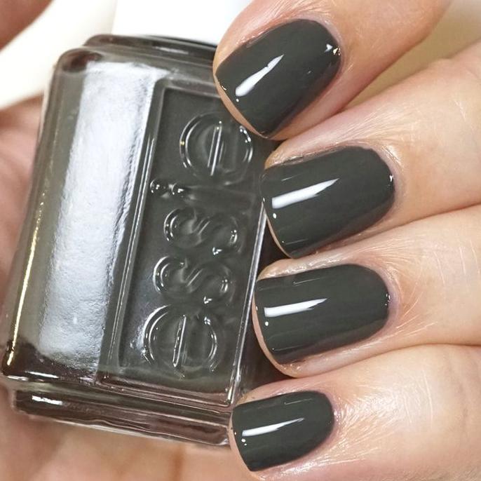 Essie Power Clutch Grey Creme Nail Polish