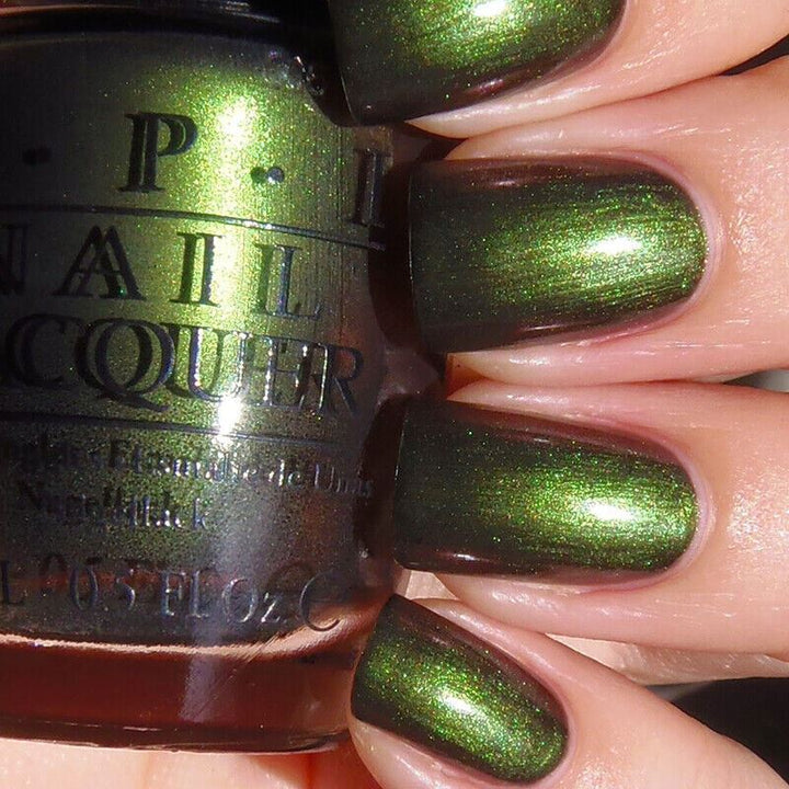 OPI Green On The Runway DuoChrome Nail Polish from the OPI Coca-Cola (Coke) Collection. OPI Item Product Code NLC18